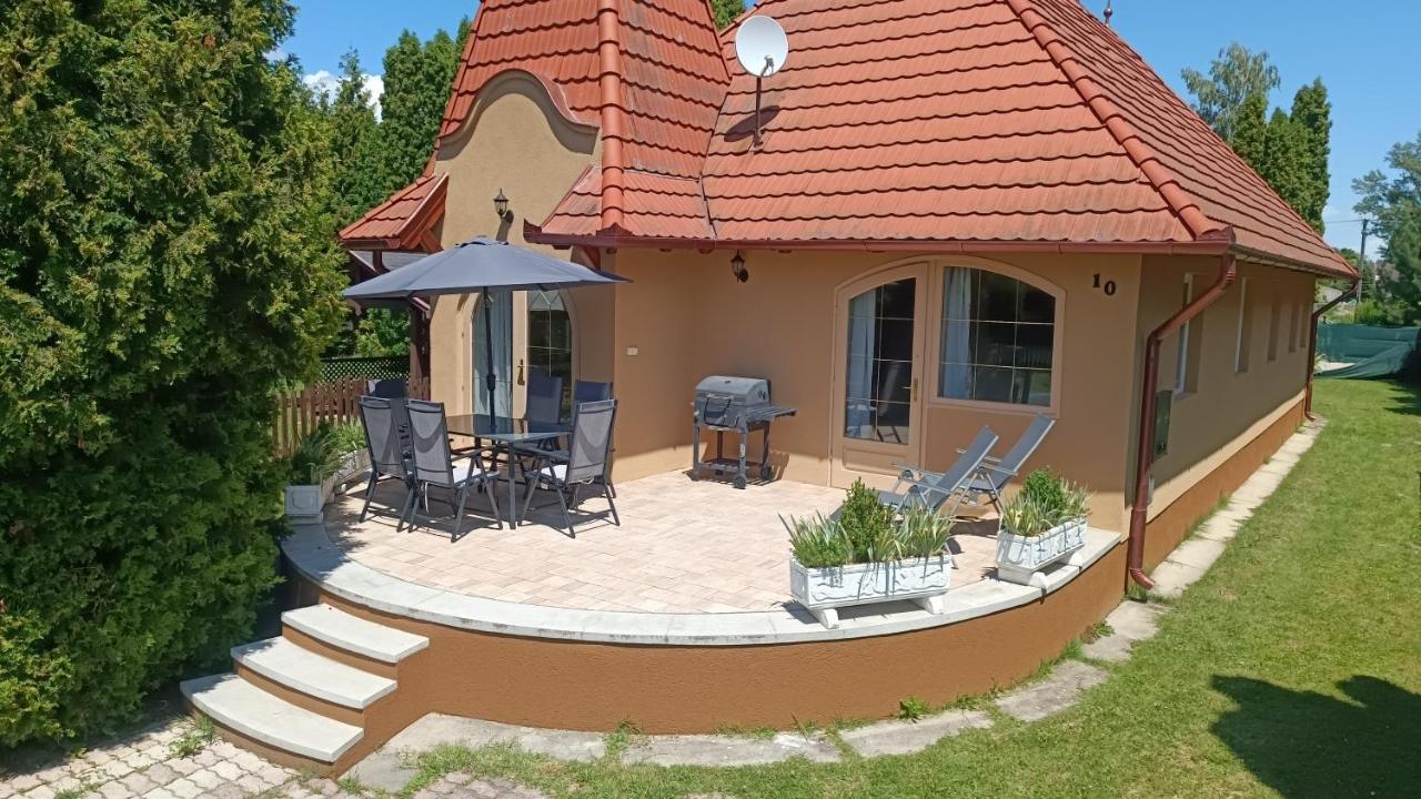 Vica Apartman Balatonberény 외부 사진