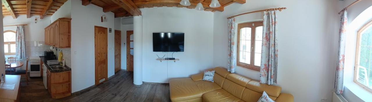 Vica Apartman Balatonberény 외부 사진